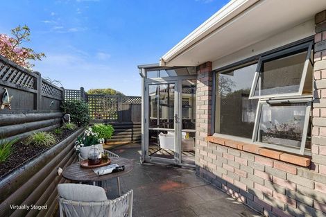 Photo of property in 14 Sandel Rise, Merrilands, New Plymouth, 4312