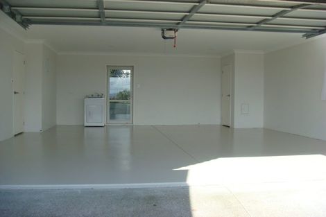 Photo of property in 5b Henry Street, Avondale, Auckland, 1026