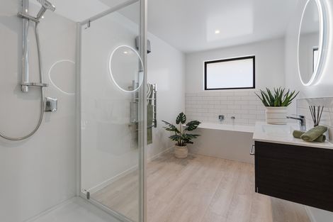 Photo of property in 211 Wingatui Road, Mosgiel, 9024