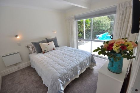 Photo of property in 1 Island View Terrace, Waikanae Beach, Waikanae, 5036