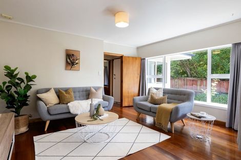 Photo of property in 19 Mabian Crescent, Deanwell, Hamilton, 3206