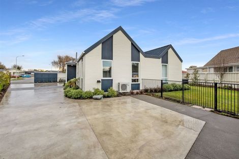 Photo of property in 20 Charnwood Crescent, Bishopdale, Christchurch, 8051