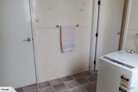 Photo of property in 101 Sunnynook Road, Forrest Hill, Auckland, 0620