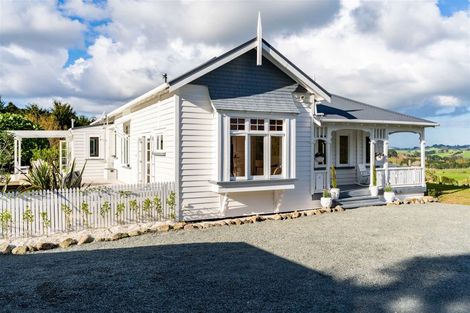 Photo of property in Wainikau, 31 Olive Grove, Mangawhai, 0573