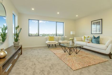 Photo of property in 32 Caldera Drive, Long Bay, Auckland, 0630