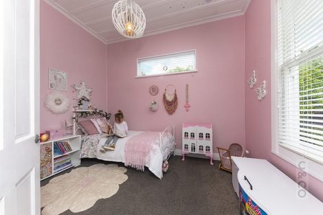 Photo of property in 5 Elliot Street, Riverhead, 0820