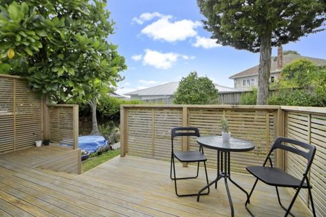 Photo of property in 3/30 Arabi Street, Sandringham, Auckland, 1041