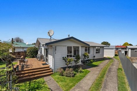 Photo of property in 36 Puriri Crescent, Edgecumbe, 3120
