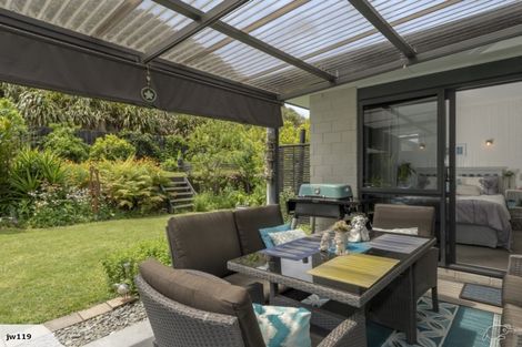 Photo of property in 11 Lakeview Quay, Pyes Pa, Tauranga, 3112