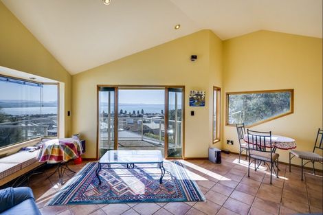 Photo of property in 122a Chaucer Road, Hospital Hill, Napier, 4110