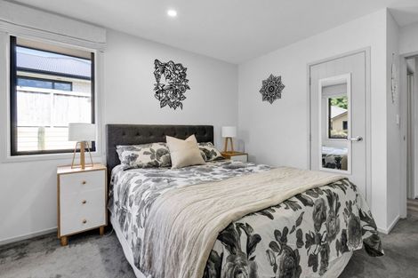Photo of property in 3 Frederick Place, Whalers Gate, New Plymouth, 4310