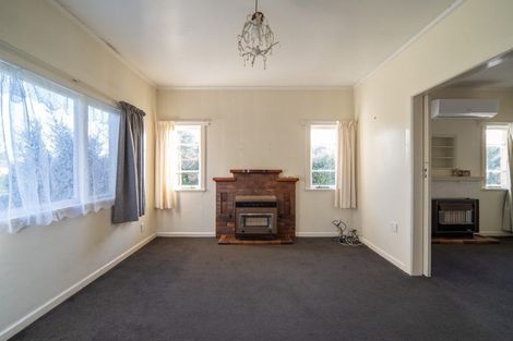 Photo of property in 8 Verel Street, Fairfield, Hamilton, 3214