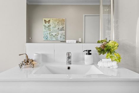 Photo of property in 11 Patu Way, Patumahoe, Pukekohe, 2679