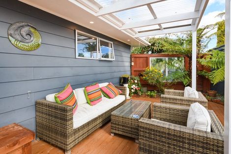 Photo of property in 2 Grant Place, Awapuni, Palmerston North, 4412