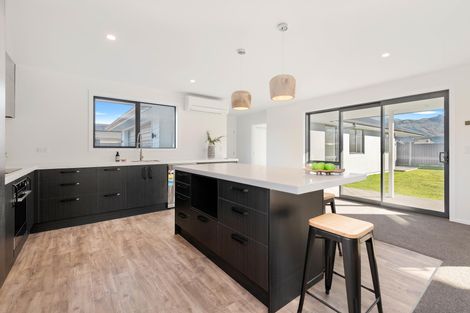 Photo of property in 12 Eldorado Place, Cromwell, 9310