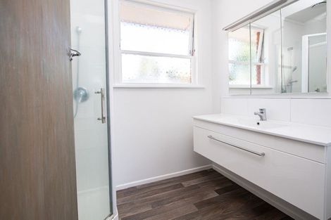 Photo of property in 19 Eton Drive, Hillcrest, Hamilton, 3216