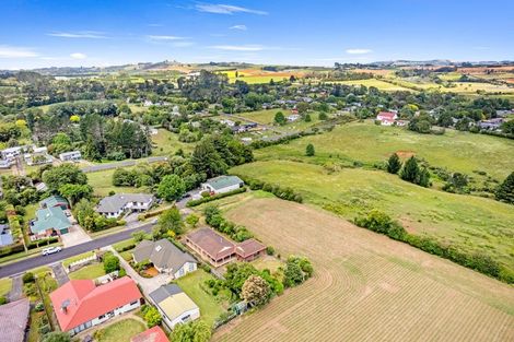 Photo of property in 30 Thorn Road, Tuakau, 2121