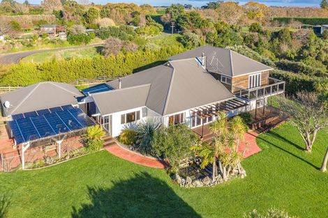 Photo of property in 100 Western Line, Brunswick, Whanganui, 4571