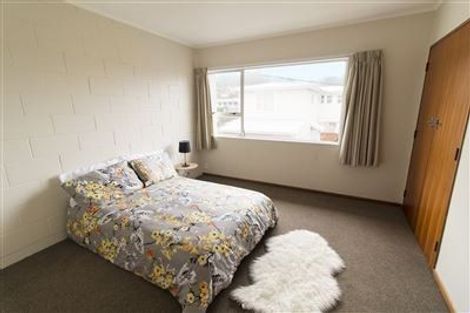 Photo of property in 2/37 Frankmoore Avenue, Johnsonville, Wellington, 6037