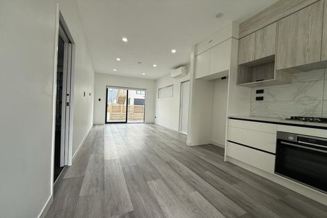 Photo of property in 15 Te Kaapia Road, Papakura, 2110