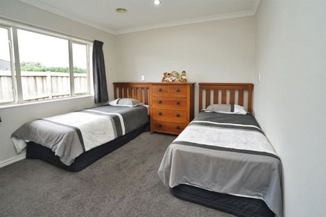 Photo of property in 18 Burgundy Court, Rototuna, Hamilton, 3210