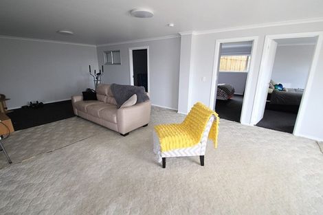 Photo of property in 6 Aotea Crescent, Gore, 9710