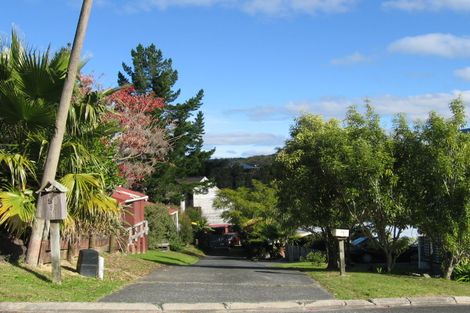 Photo of property in 11 Taumata Close, Paihia, 0200