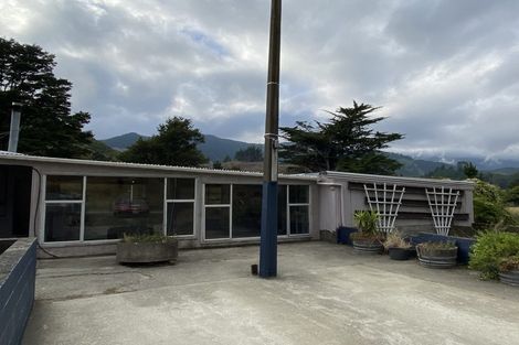 Photo of property in 166 Lindens Road, Mount Pleasant, Blenheim, 7273