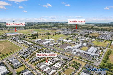 Photo of property in 2 Gallantry Crescent, Papakura, 2110