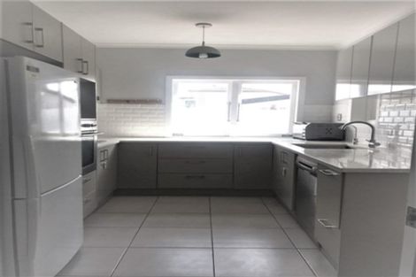 Photo of property in 22 Tiverton Road, Avondale, Auckland, 0600