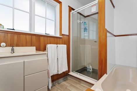 Photo of property in 155 Taylor Street, Cambridge, 3434