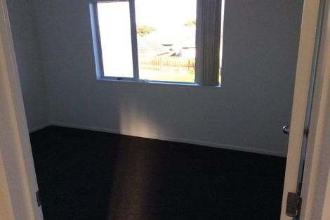 Photo of property in 71 Redoubt Road, Goodwood Heights, Auckland, 2105