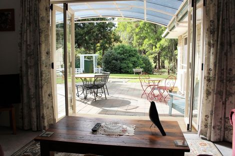 Photo of property in 8844a Paeroa Kopu Road, Puriri, Thames, 3578