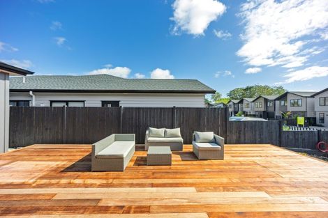 Photo of property in 2 Macgregor Lane, Wainui, 0992