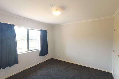 Photo of property in 17 Charles Cross Street, Longburn, Palmerston North, 4412