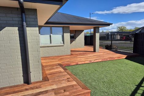 Photo of property in 30 Mcgrath Lane, Rangiora, 7400