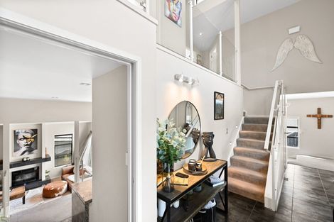 Photo of property in 8 Bishopsworth Way, Huntington, Hamilton, 3210