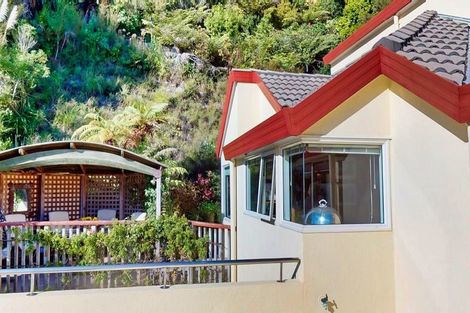 Photo of property in 37 Tyndall Street, Waiwhetu, Lower Hutt, 5010