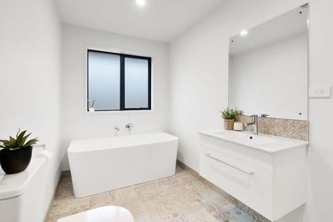 Photo of property in 12 Gemstone Place, Rolleston, 7615