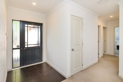 Photo of property in 12 Mana Place, Awapuni, Palmerston North, 4412