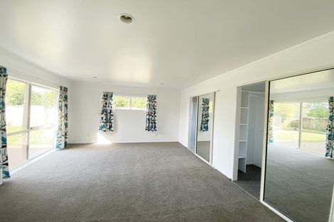 Photo of property in 14 Caldbeck Rise, Northpark, Auckland, 2013