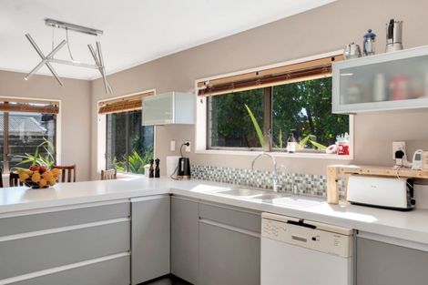 Photo of property in 121b Dickson Road, Papamoa Beach, Papamoa, 3118