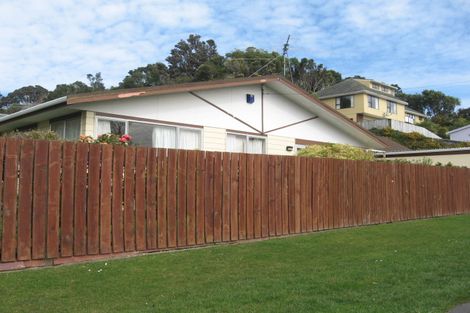 Photo of property in 11 Gipps Street, Karori, Wellington, 6012