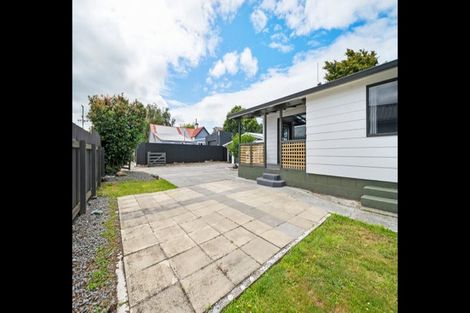 Photo of property in 179a Bridge Street, Bulls, 4818