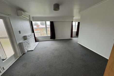 Photo of property in 5 Highfield Place, Levin, 5510