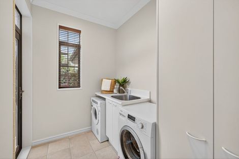 Photo of property in 106 Hamilton Avenue, Ilam, Christchurch, 8041