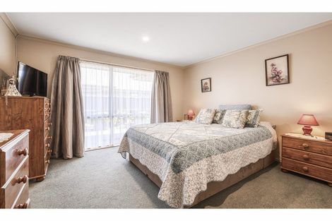 Photo of property in 7b Matson Close, Rangiora, 7400