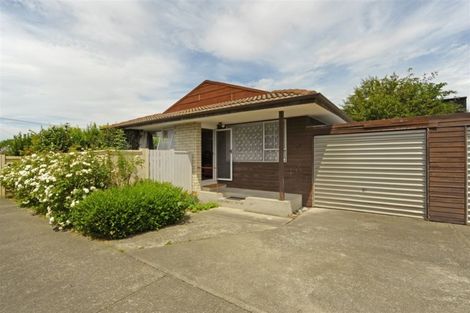 Photo of property in 1/23 Withells Road, Avonhead, Christchurch, 8042