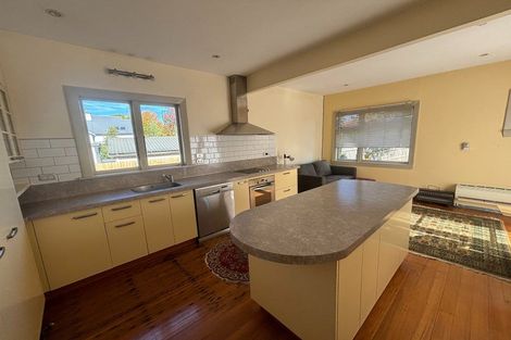 Photo of property in 41 Hawford Road, Opawa, Christchurch, 8023