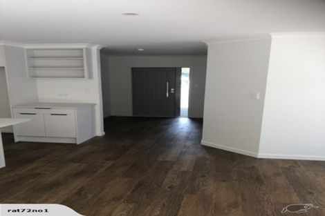 Photo of property in 25 Freedom Drive, Kelvin Grove, Palmerston North, 4414